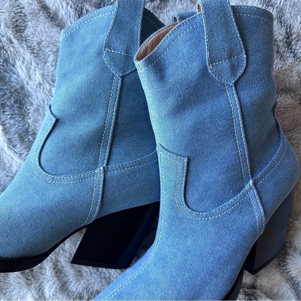 Dolls Kill Light Blue Suede Western Ankle Boots - Picture 6 of 7